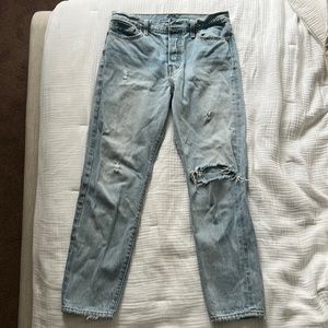 Levi’s Distressed high waisted Jeans